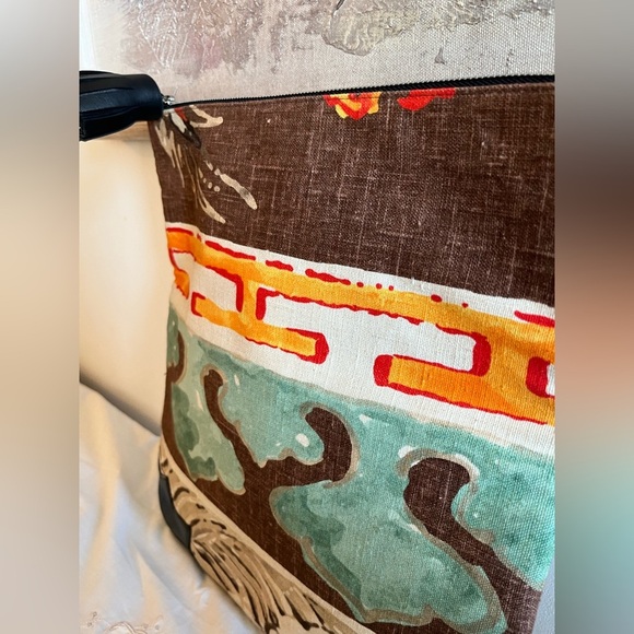 Jim Thompson Black Leather Clutch with Dragon Design - Picture 6 of 11